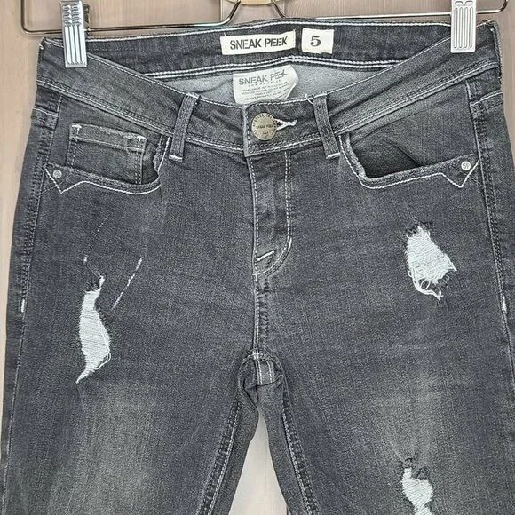 Sneak Peek Jeans Womens Size 5 Faded Black Whisker Wash Skinny Distressed Casual - Picture 3 of 12